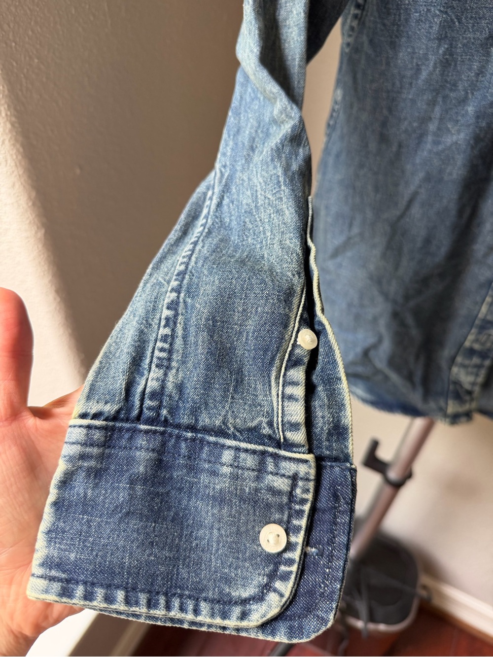 Lauren Ralph Lauren Women's Classic-Fit Denim Shirt - Picture 10 of 10